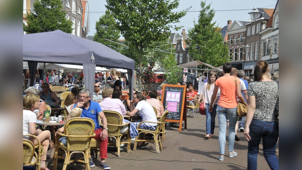 Koopzondag in Sneek in Sneek
