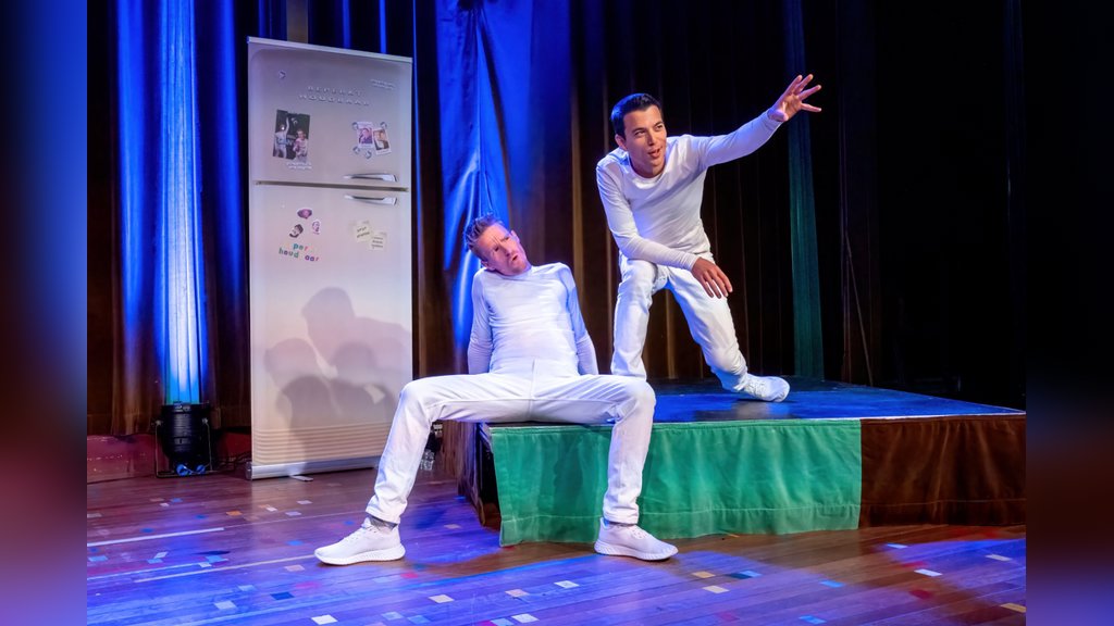 Andreis Tunru & Stefan Hendrikx – Beperkt Houdbaar in Sneek